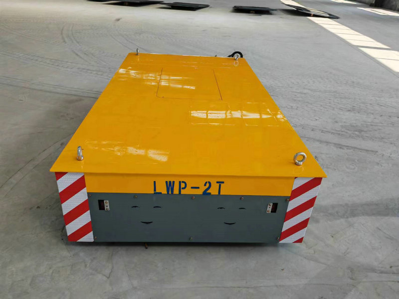 Battery Powered Flat Platform Cart for Industrial Transfer